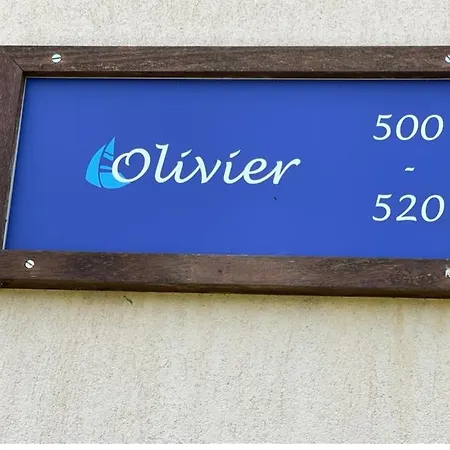 Le Petit T3 Face Au Golf Avec Piscine * Mandelieu